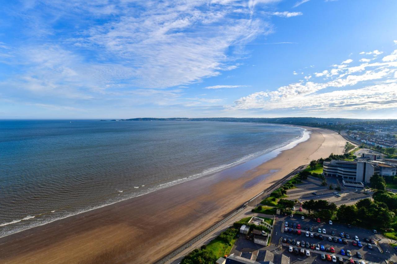 Just Stay Wales - Meridian Quay Penthouses Суонси Экстерьер фото