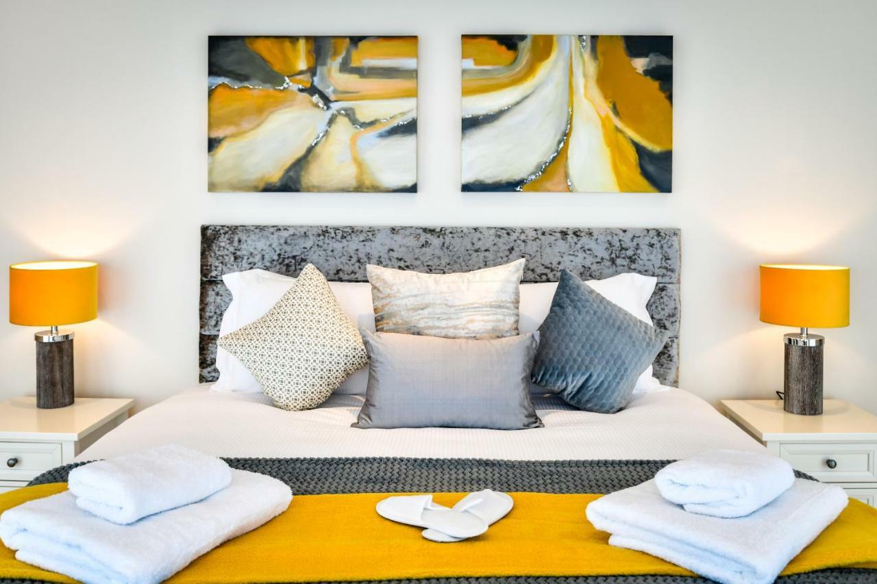 Just Stay Wales - Meridian Quay Penthouses Суонси Экстерьер фото