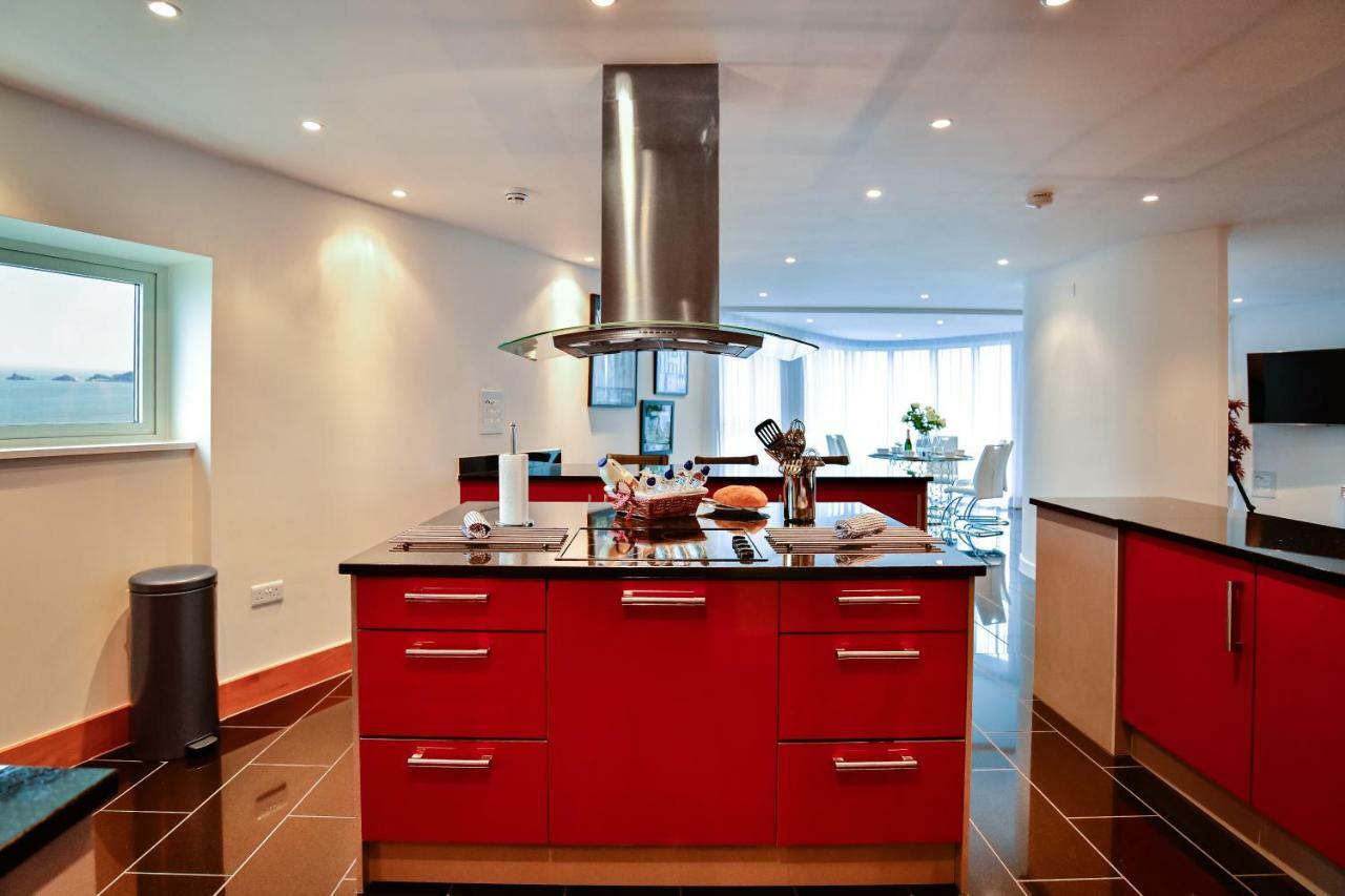 Just Stay Wales - Meridian Quay Penthouses Суонси Экстерьер фото